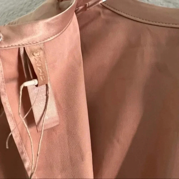 SKIMS Shine Satin Crop Top NWT Small B930 - Picture 7 of 7